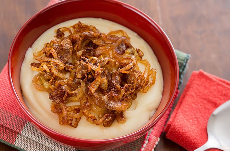 Purê com Cebola Caramelizada